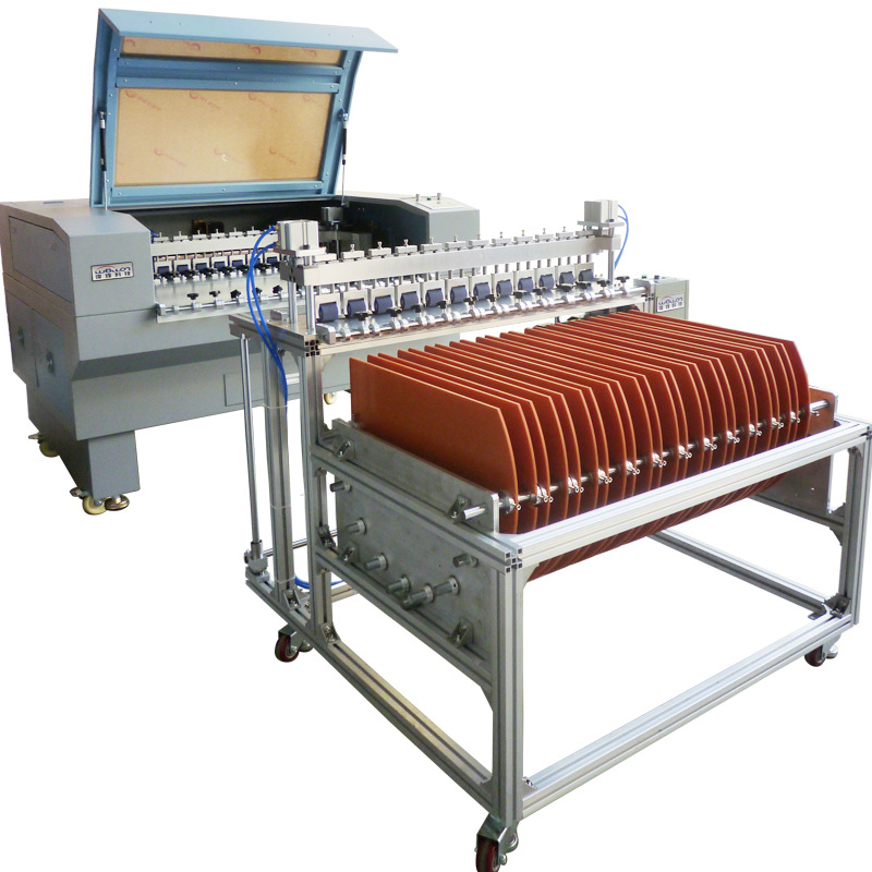 全自動(dòng)座椅安全帶織帶激光切割機(jī)